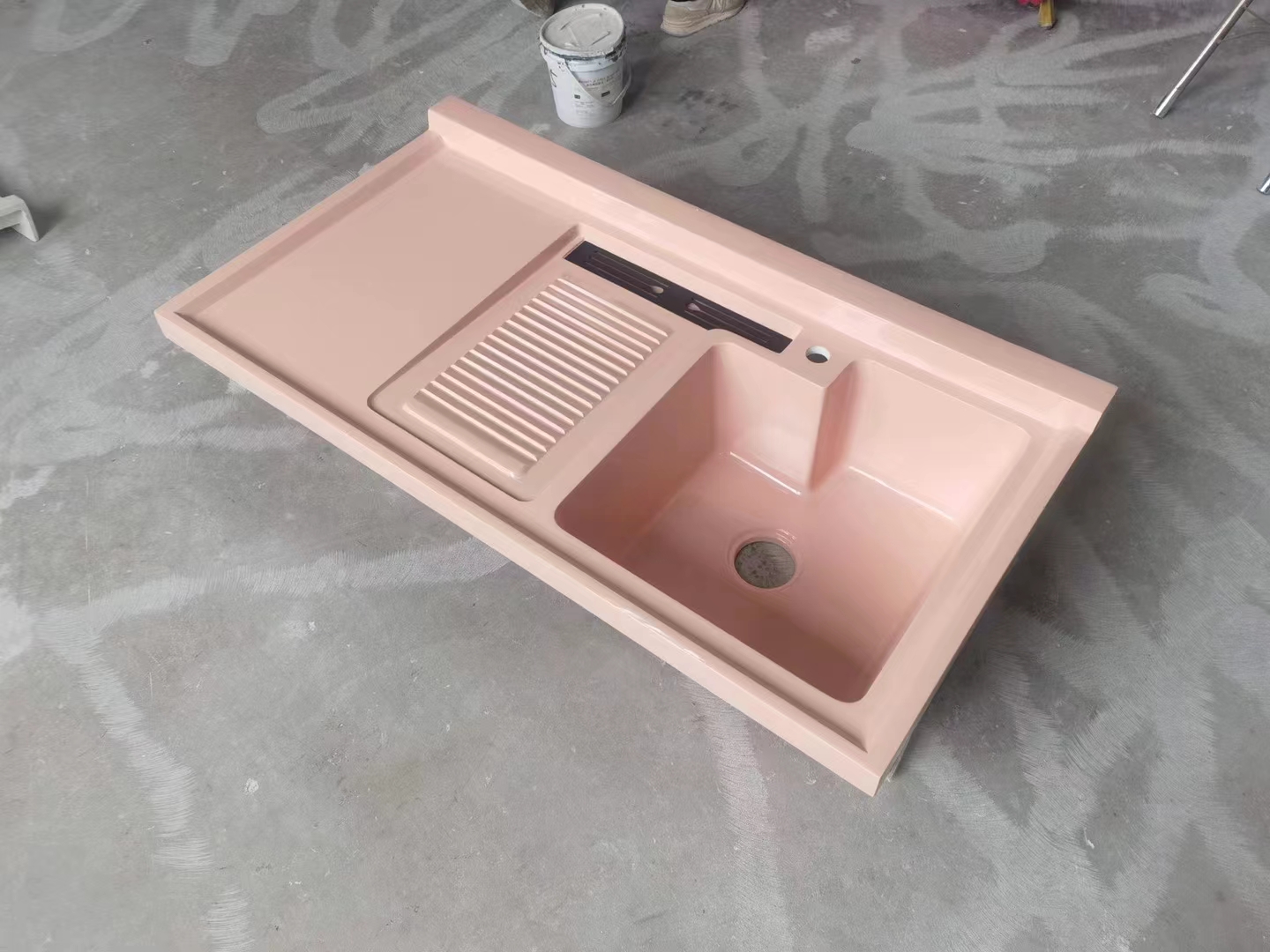 Dessus de vanité en marbre de résine pour salle de bain avec lavabo carré